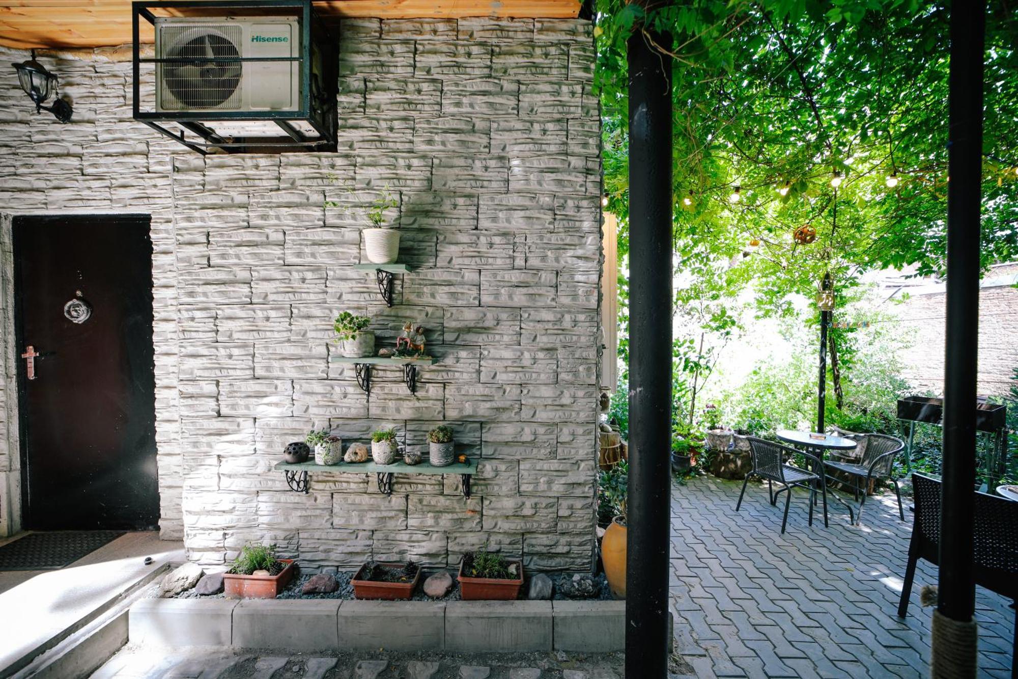 Old Vera Tiflis Dış mekan fotoğraf